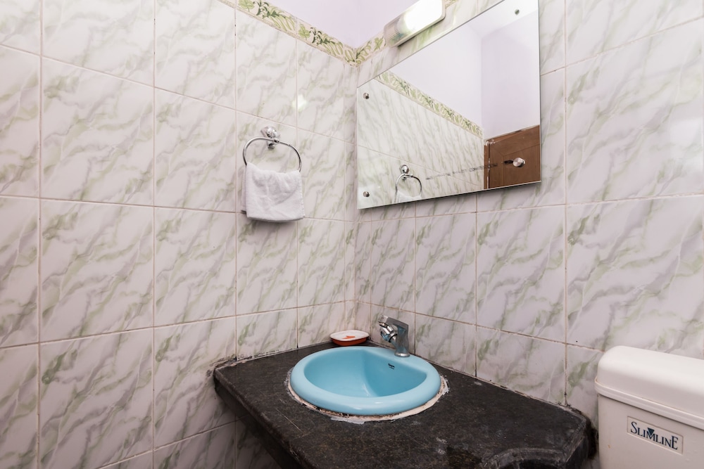 Standard Double Or Twin Room, 1 Double Bed, Private Bathroom photo 3