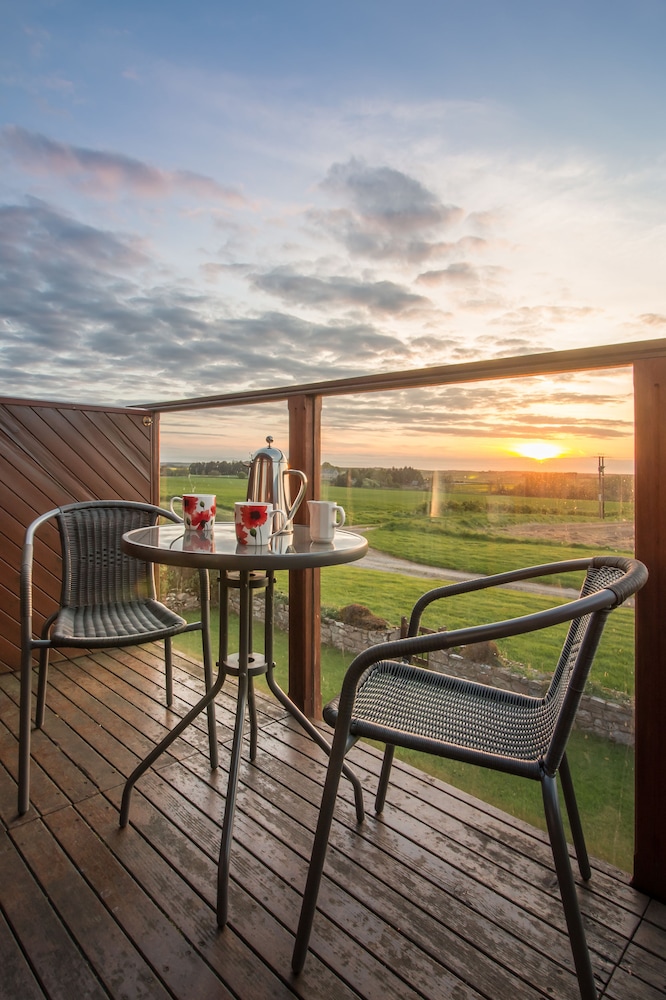 Exclusive Cottage, 3 Bedrooms (The Barn) photo 1