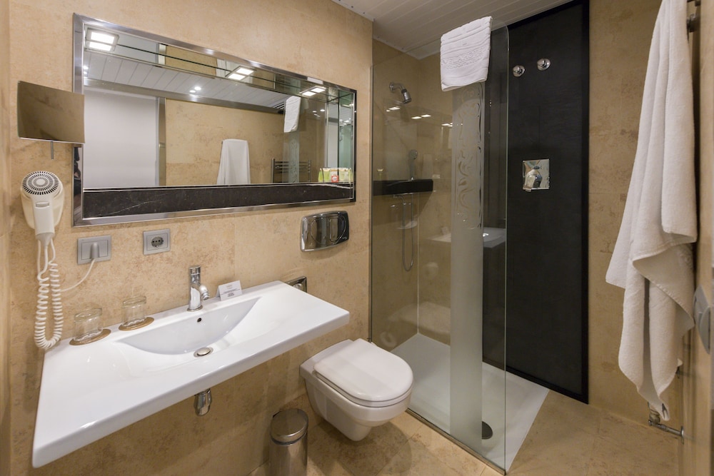 Double Room Single Use