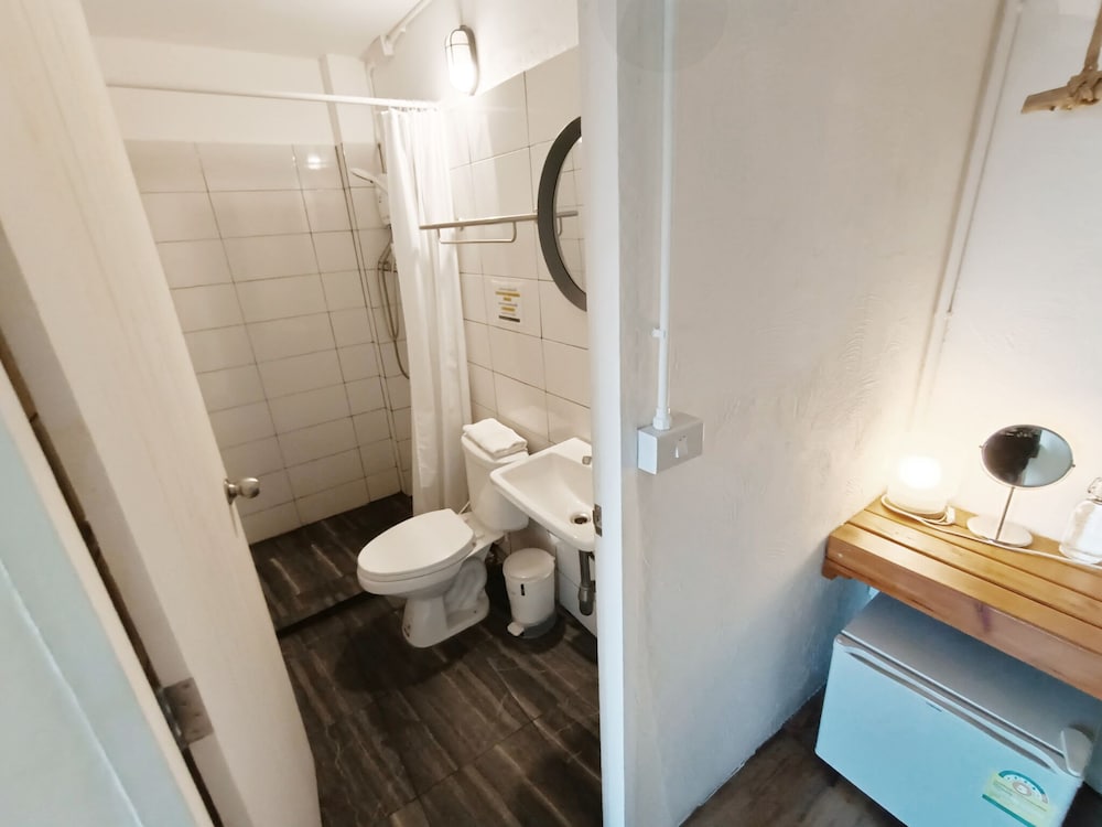 Standard Room with Partial Sea View photo 2
