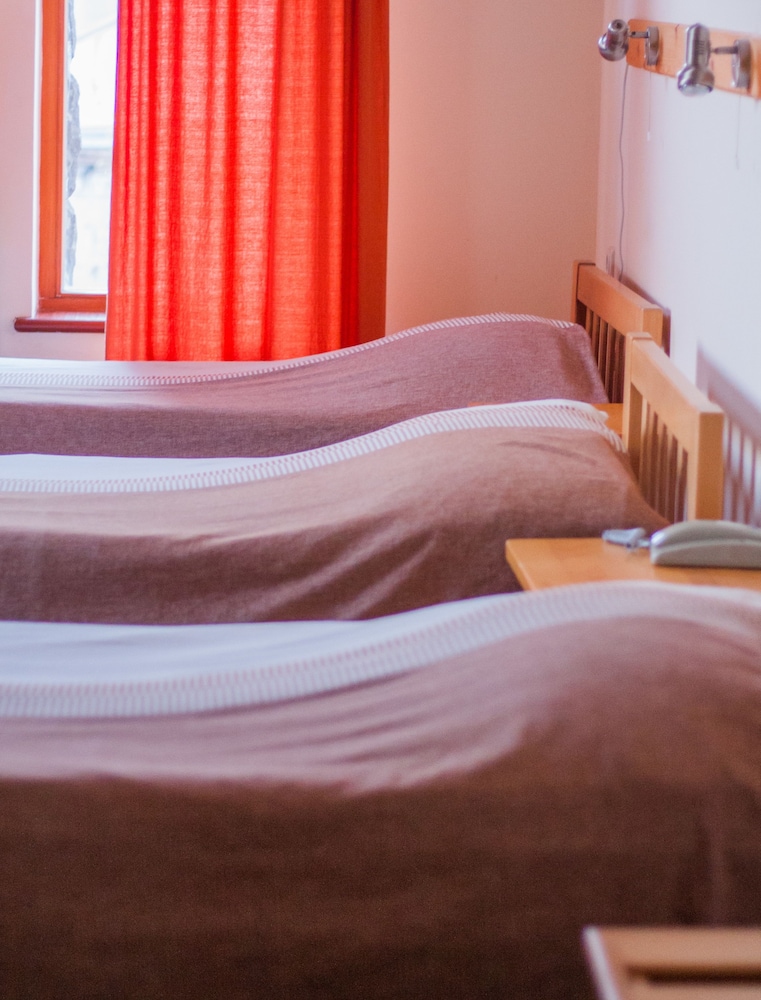 Family Triple Room, 3 Twin Beds, Non Smoking, Mountain View