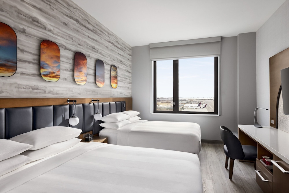 Standard Room, 2 Queen Beds (Mobility/Hearing Access, Roll-In Shwr) - Photo 1