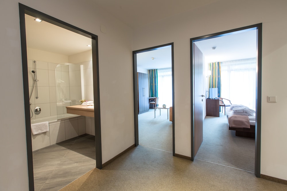 Suite, Garden View (XL) photo 2
