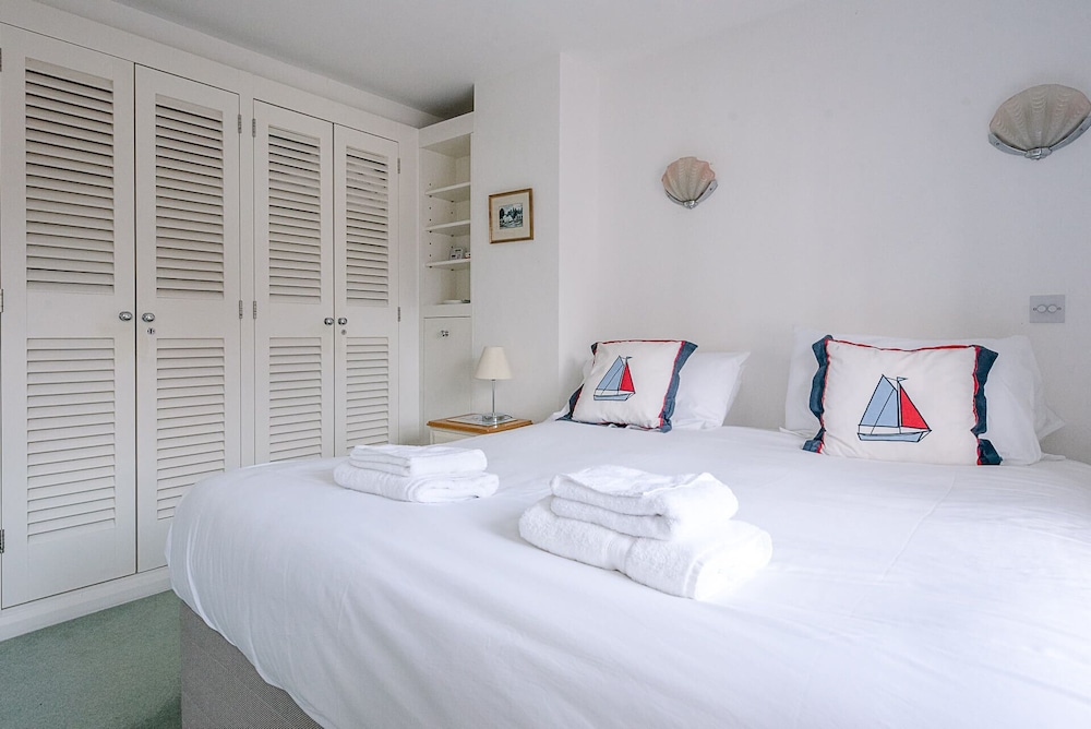 House (2 Bedrooms) photo 1