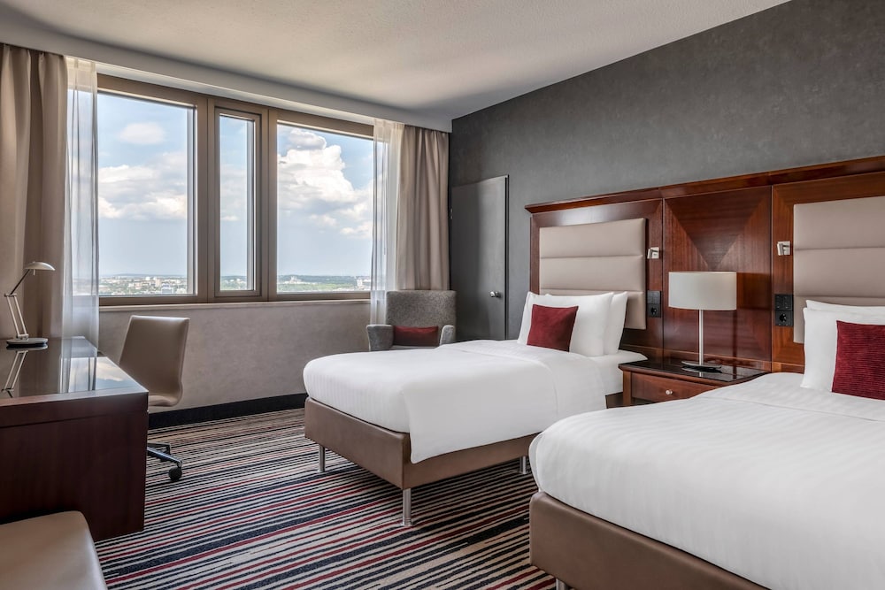 Deluxe Room, 2 Twin Beds - Photo 2