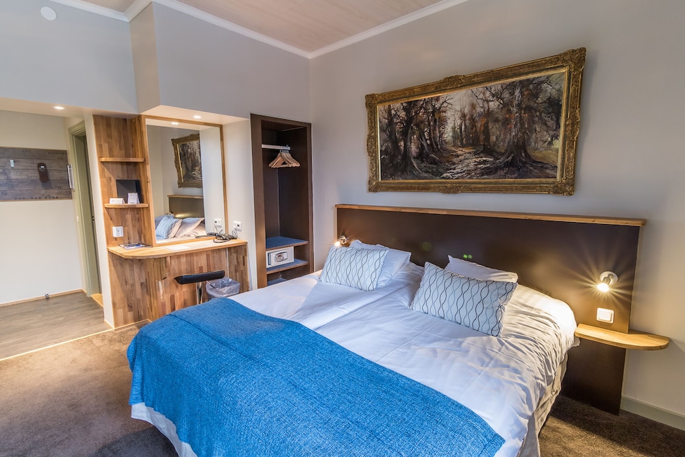 Deluxe Studio Suite, Park View, Corner photo 2