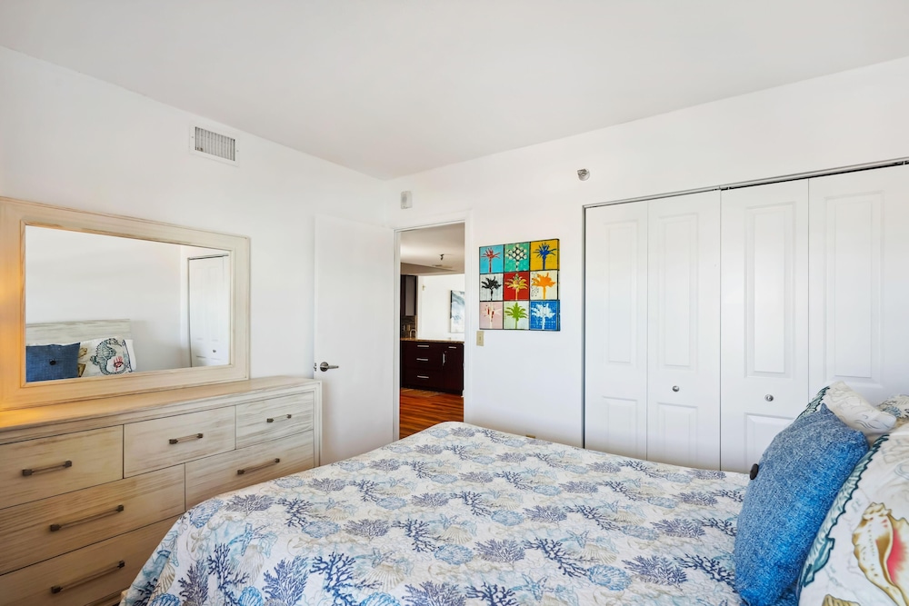 Condo, Multiple Beds (Villa Madeira 505 - Premier) photo 1