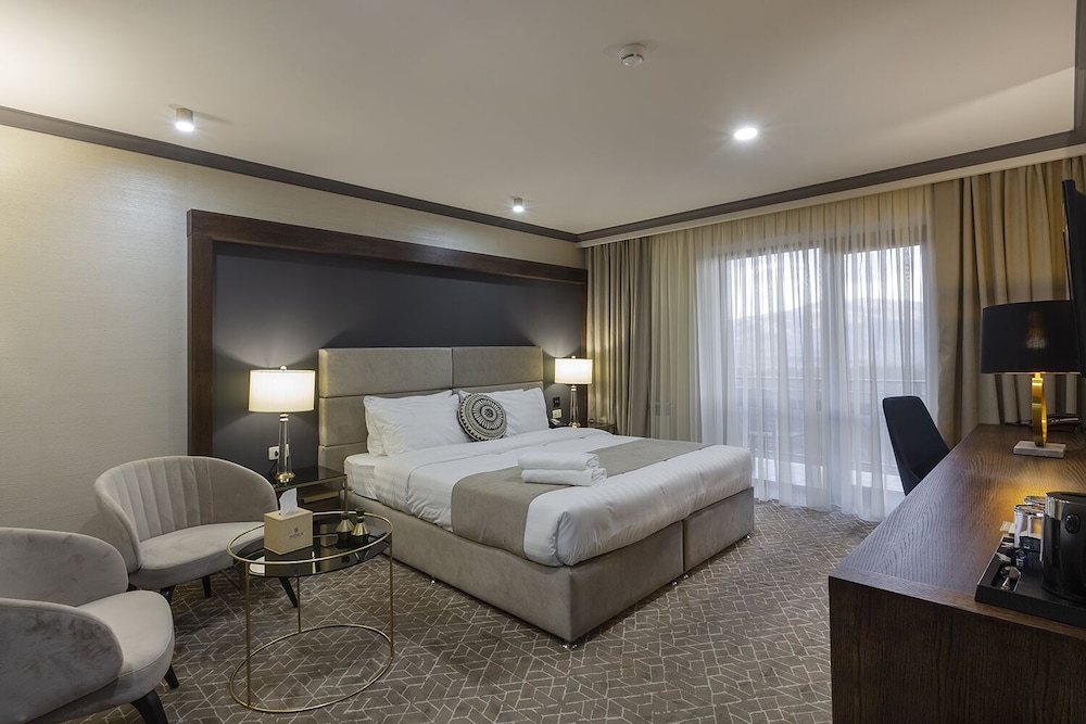 Luxury Room, 1 Bedroom, Mountain View