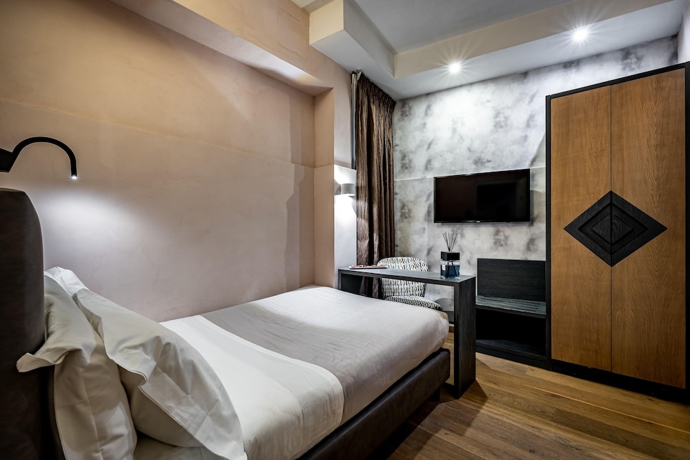 Economy Double Room Single Use photo 1