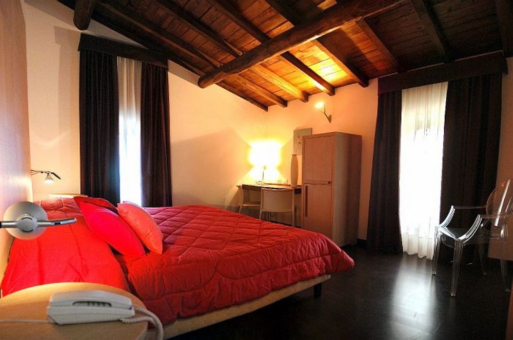 Suite Design photo 1