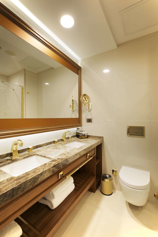 Deluxe Room, 1 Double Bed with Sofa bed