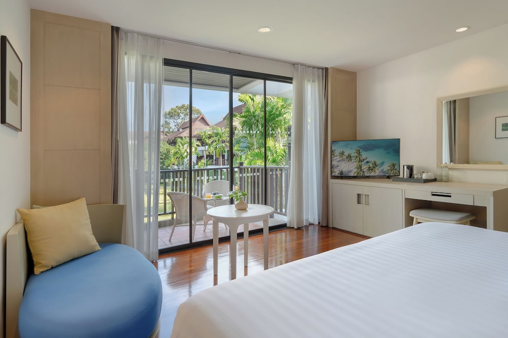 Superior King Room - Garden Wing - Photo 1