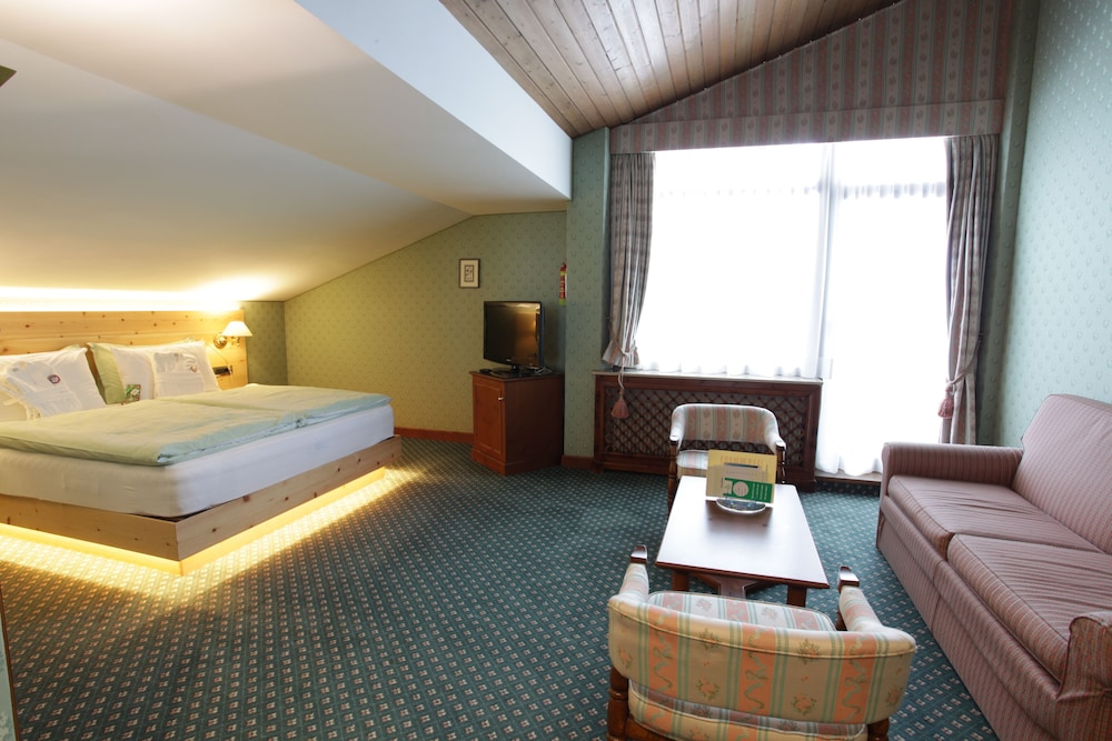 Deluxe Suite photo 1
