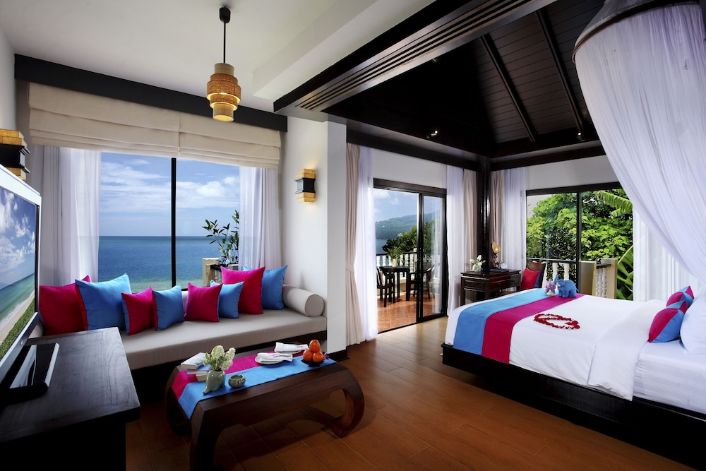 Villa, Sea View - Photo 1