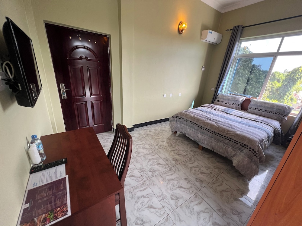 Deluxe Double Room, Balcony photo 1