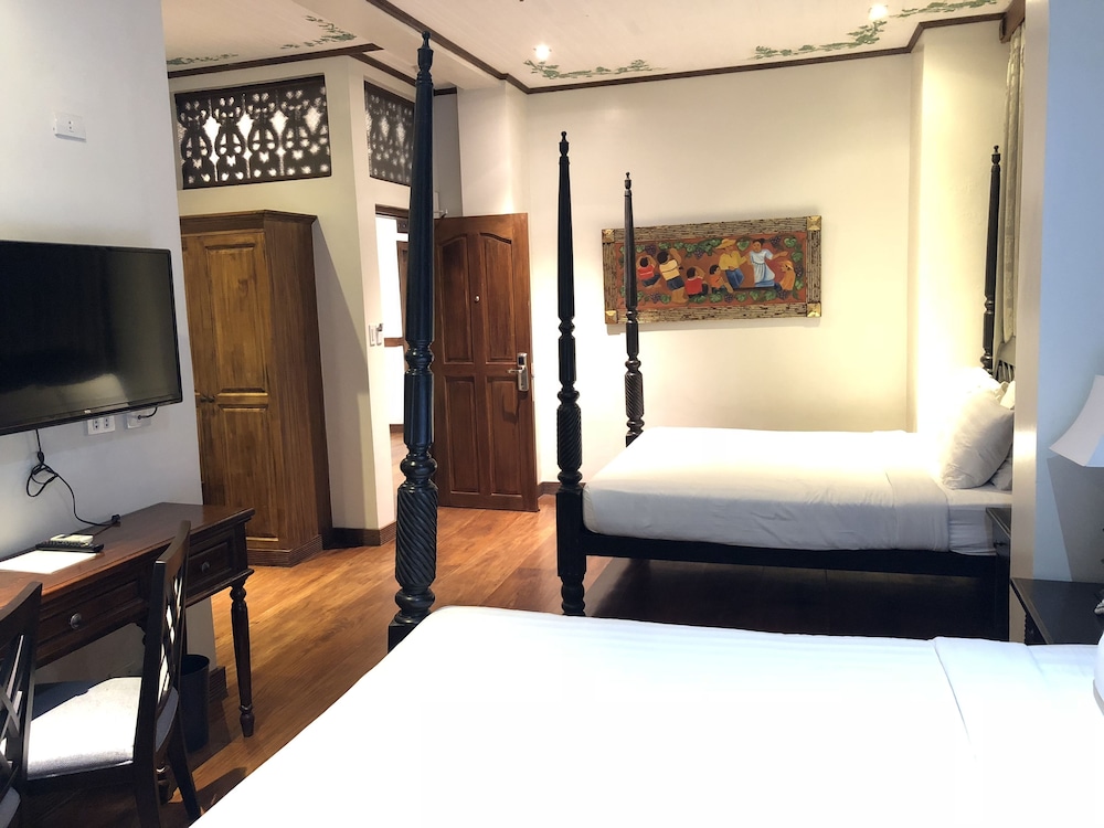 Executive Room photo 2