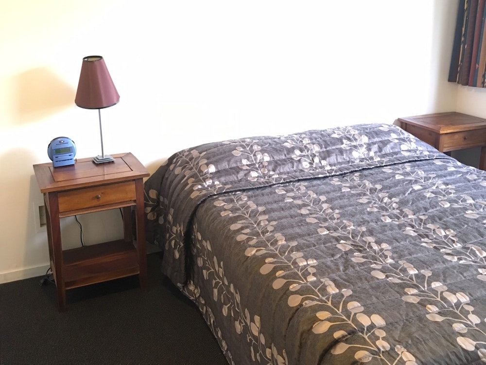 Standard Two Bedroom (Sleeps 4) photo 2