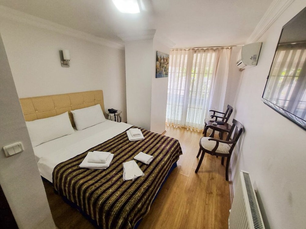 Economy Room photo 1