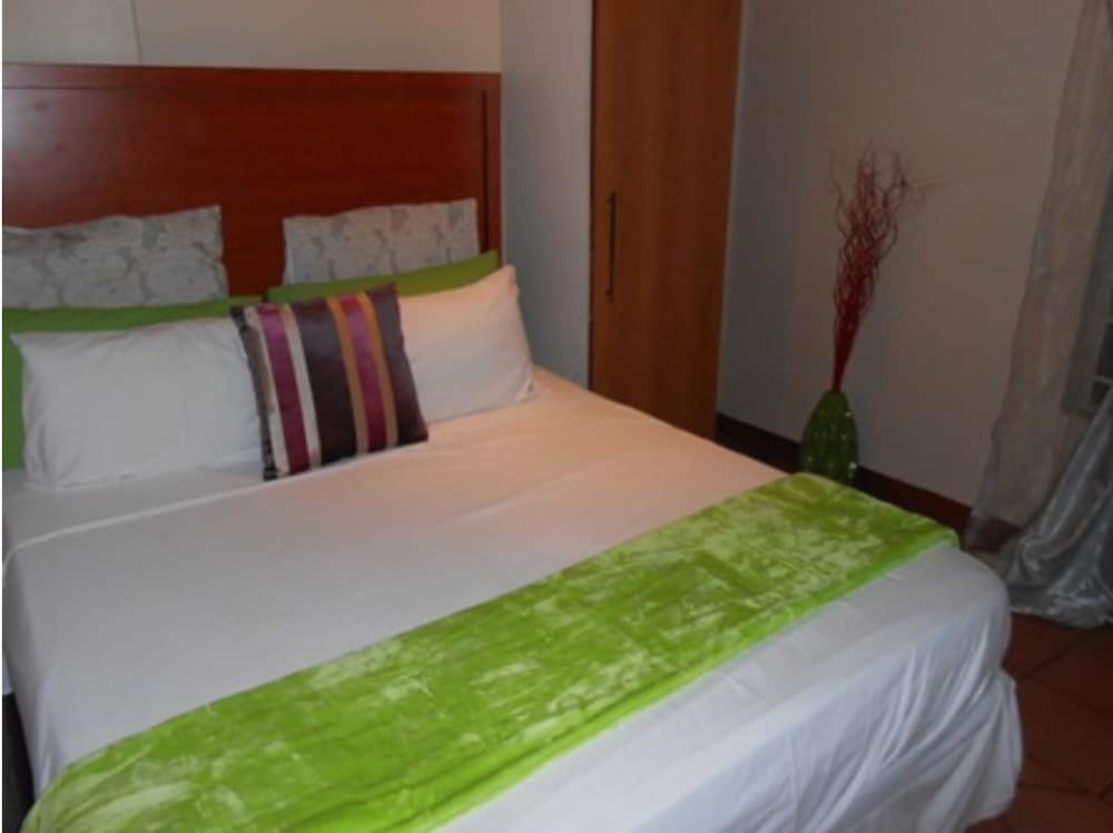 Deluxe Double Room photo 3