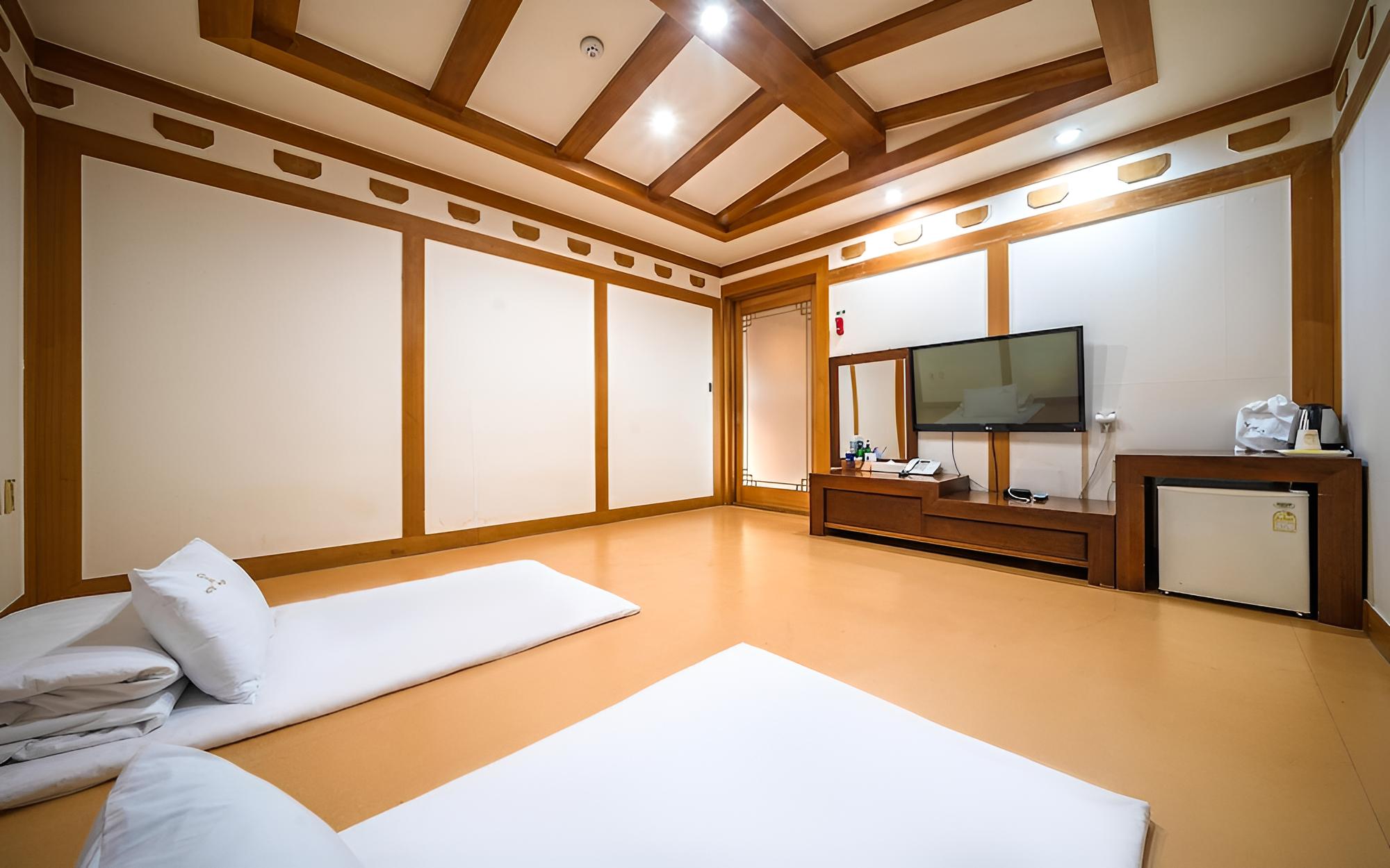 Room (Special room - Ondol (additional on-s) - Photo 1