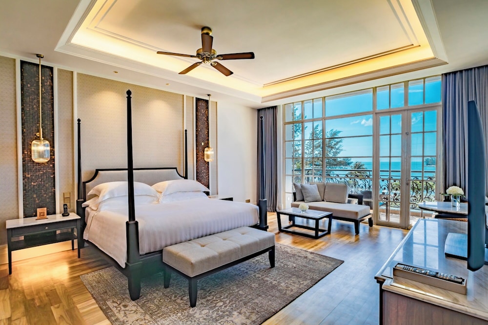 Viceroy Room, Sea View, King Bed