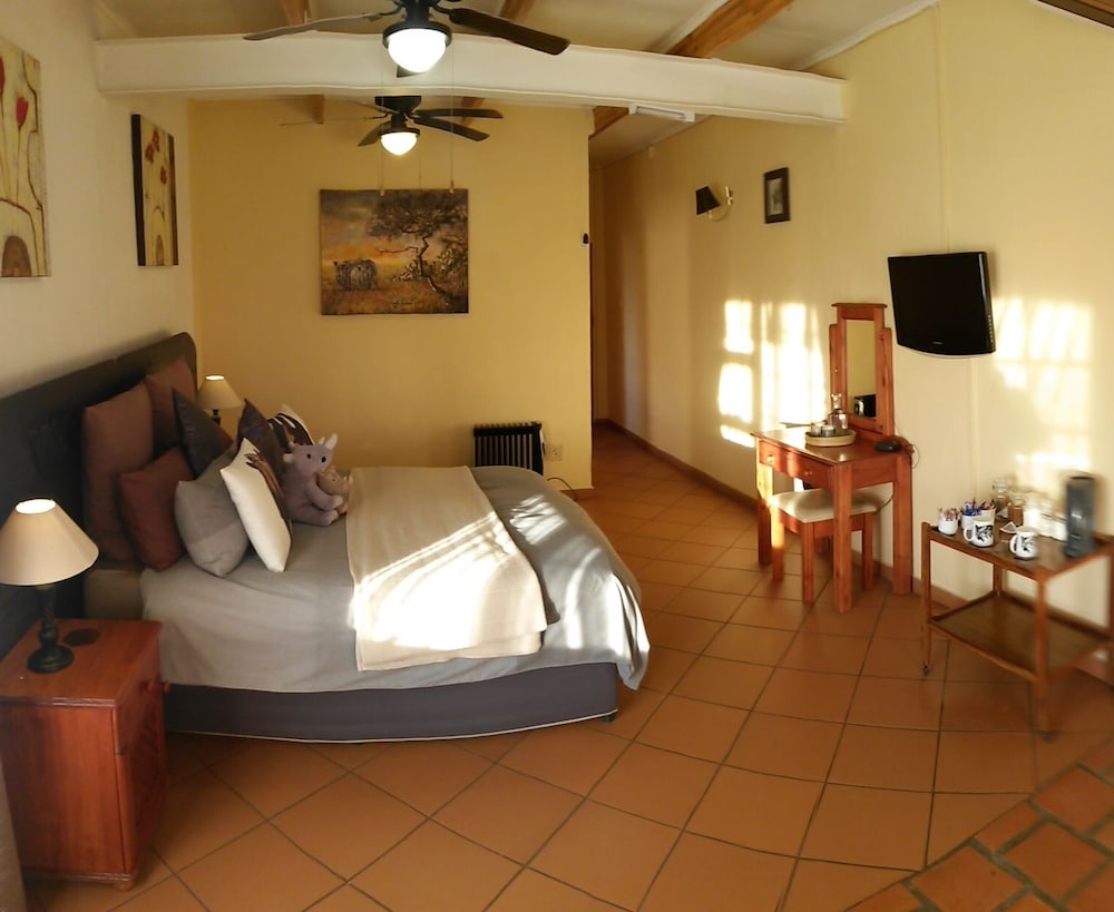 Executive Double or Twin Room, Balcony, Mountain View photo 1