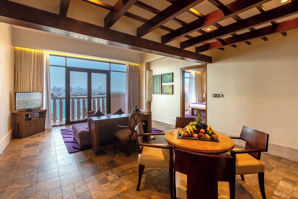 Club Suite, 2 Bedrooms, Club Lounge Access, Sea View (Opera)