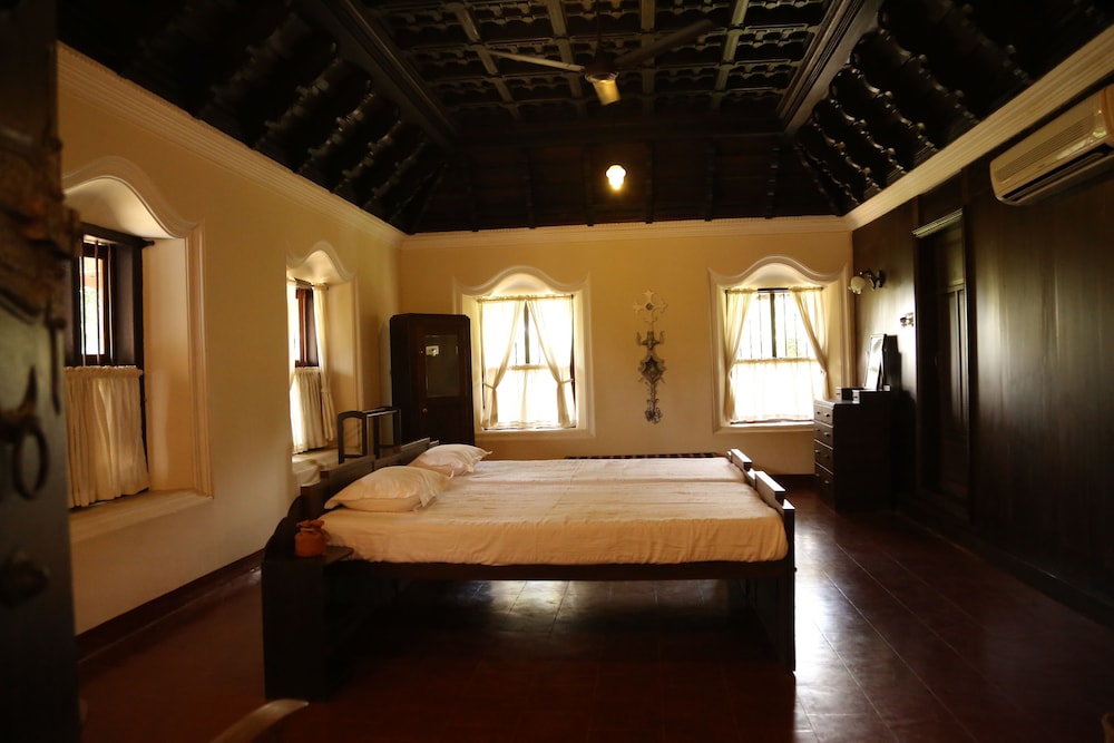 Superior Room-Ac photo 1
