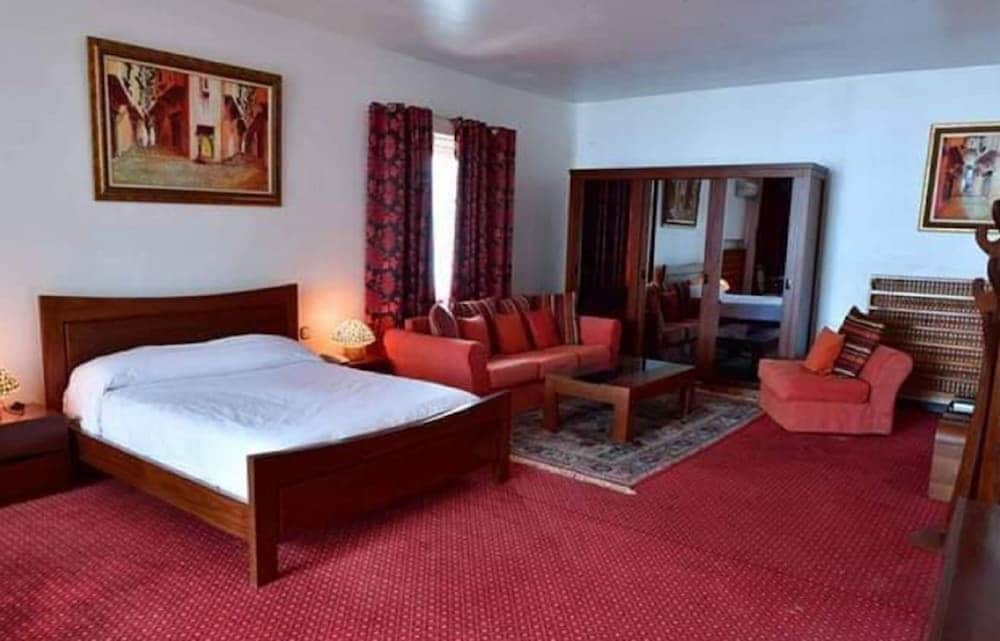 Suite, 1 King Bed
