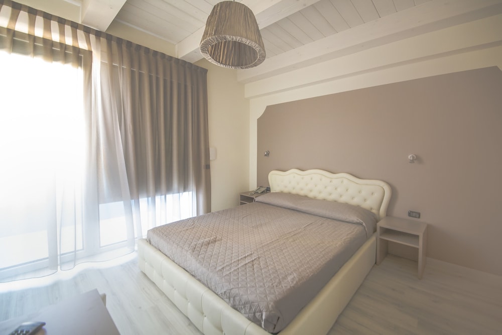 Superior Double or Twin Room photo 1