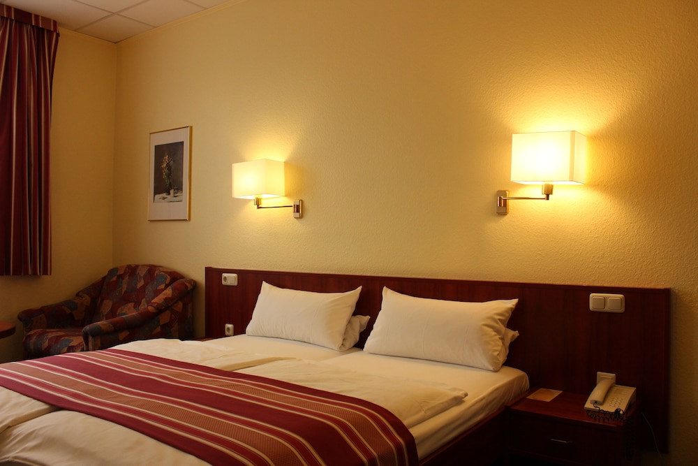 Double Room, 1 Double Bed