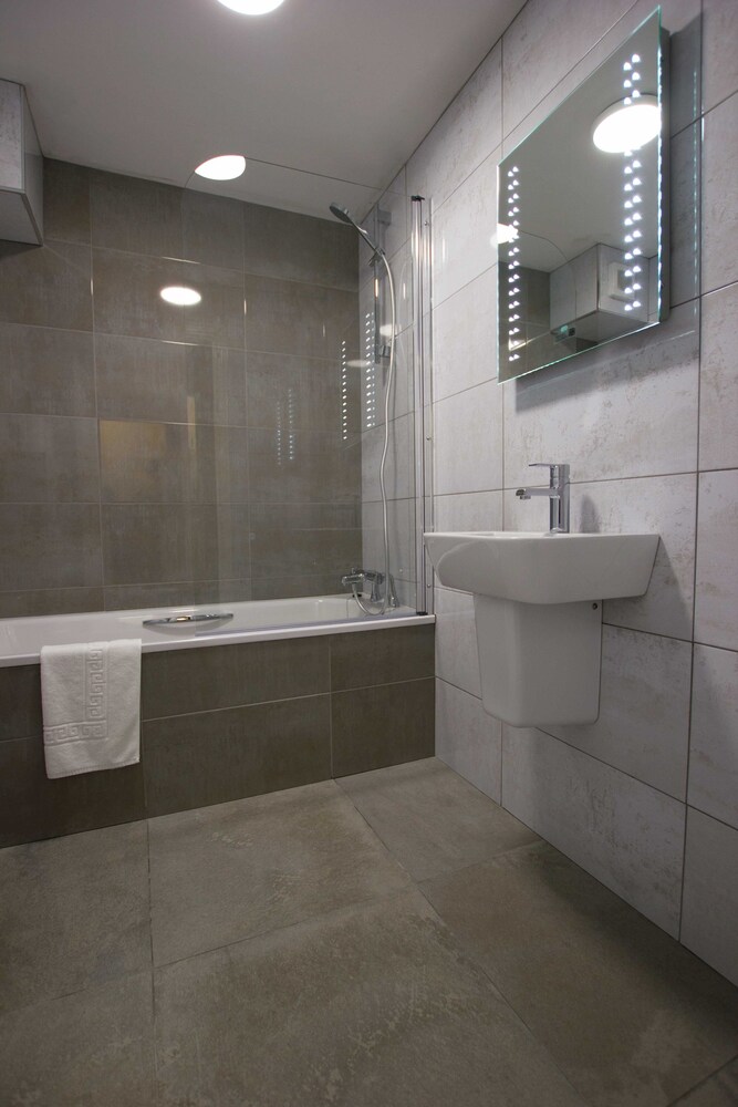 Double or Twin Room photo 2