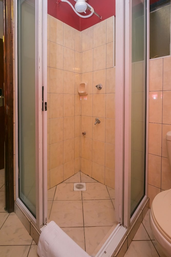 Deluxe Double Room - Photo 7