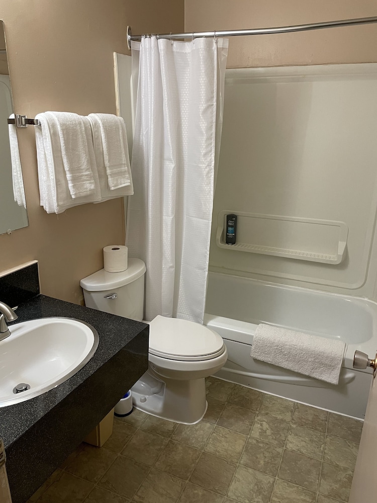 Basic Single Room photo 3