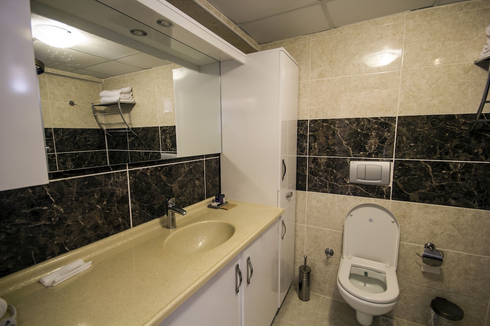Standard Double Or Twin Room photo 2