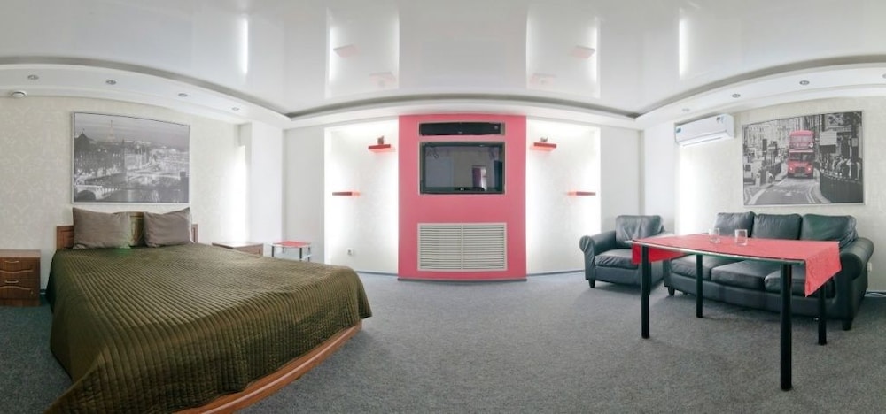 Suite photo 1