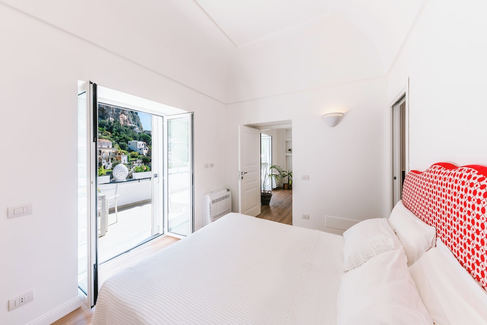 Panoramic Condo