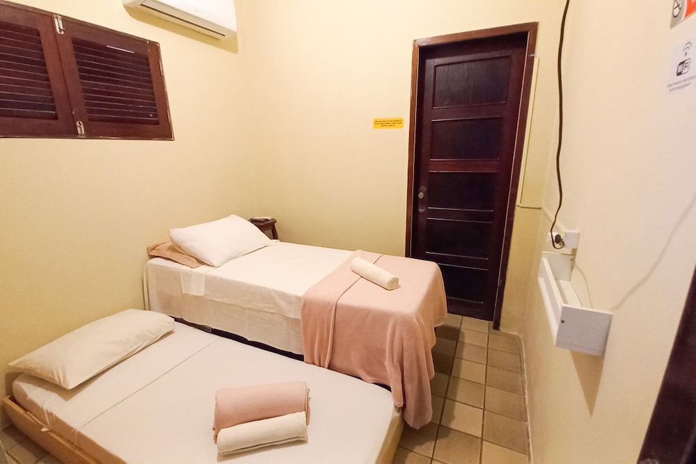 Economy Double Room photo 3