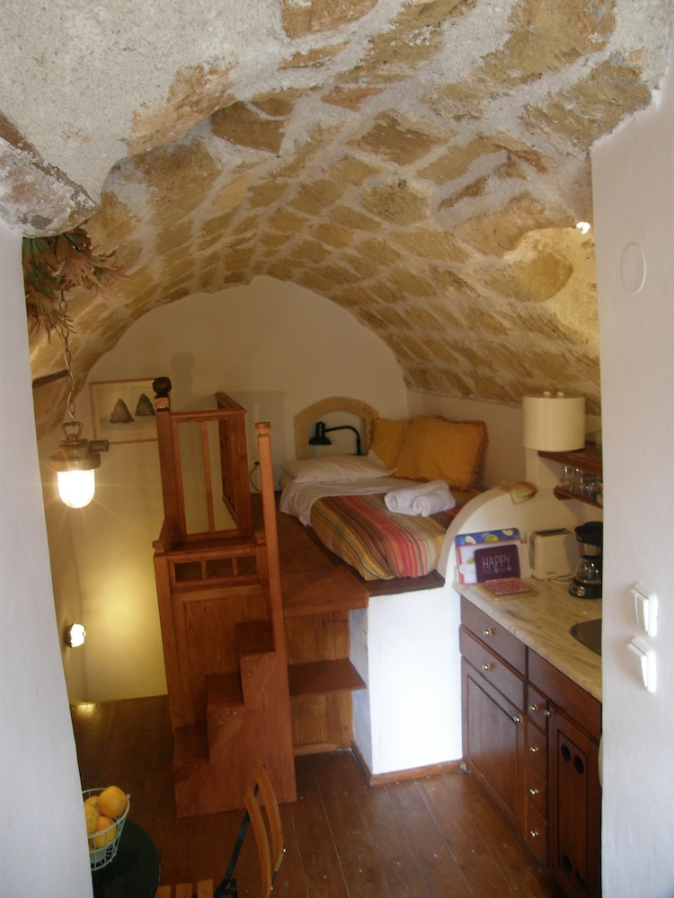 House (Telesilla) photo 3