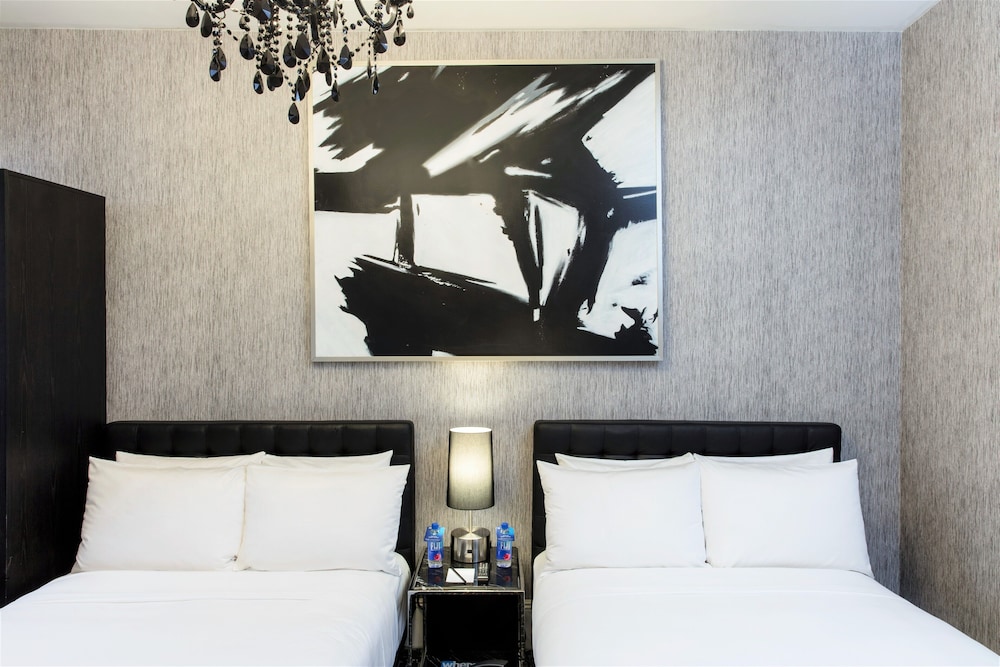 Deluxe Room, 2 Double Beds photo 1