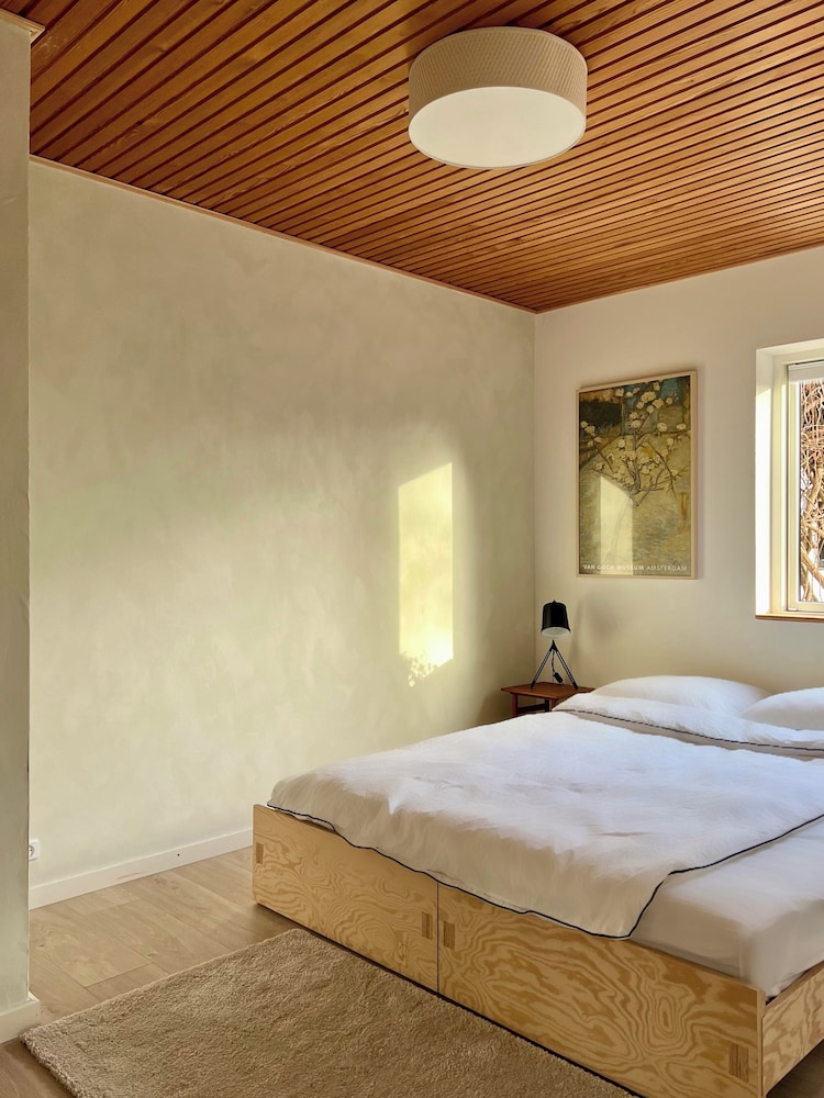 Classic Double or Twin Room, Courtyard View photo 1