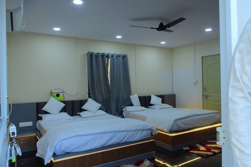 Deluxe Quadruple Room photo 1