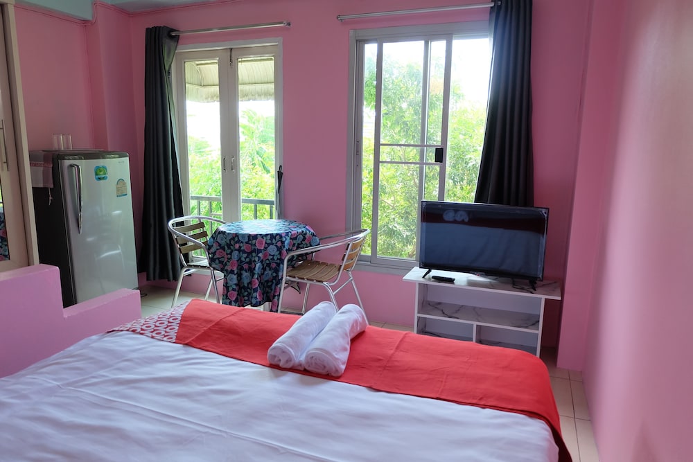 Deluxe Double Room - Photo 40
