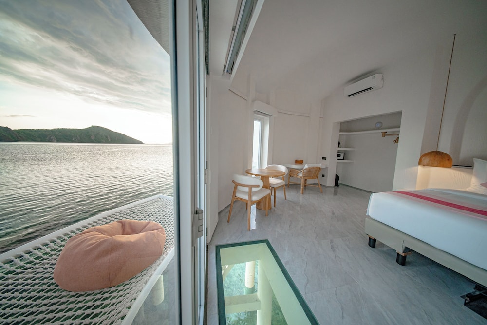 Luxury Ocean Villa