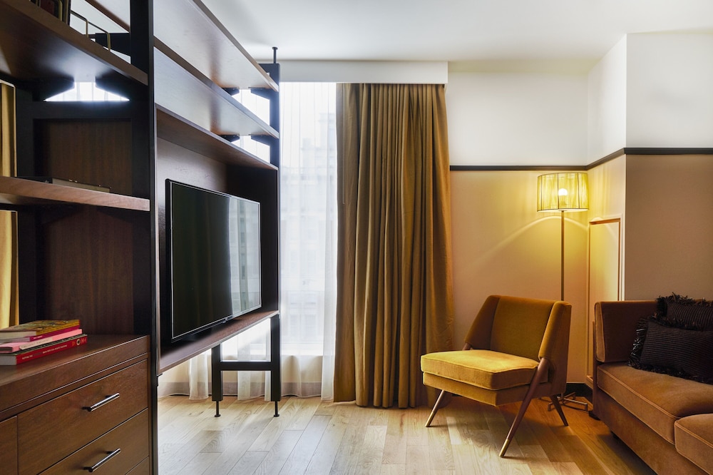 Residence Suite - Photo 2