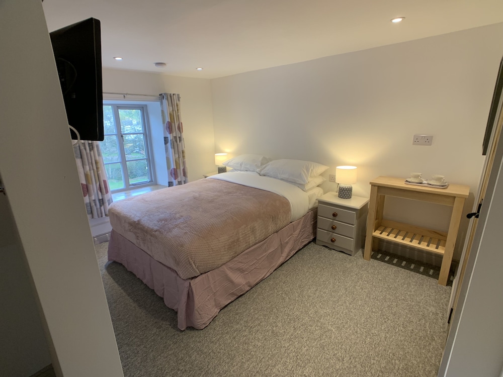 Double Room (Pink Room) photo 3