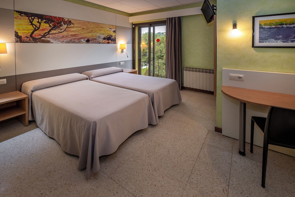 Standard Double or Twin Room, Balcony