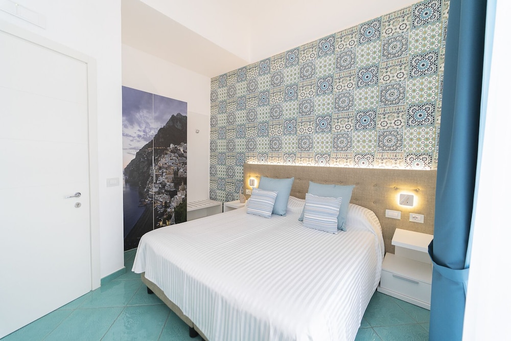 Superior Double Room - Photo 3