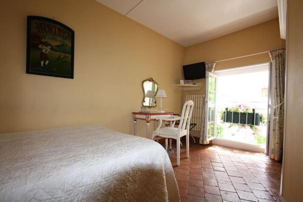Double Room - Photo 4