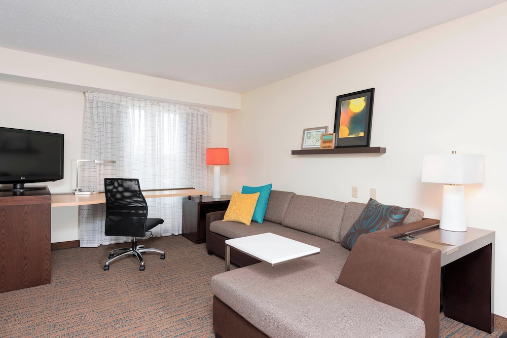 Studio Suite, 1 Queen Bed with Sofa bed photo 1